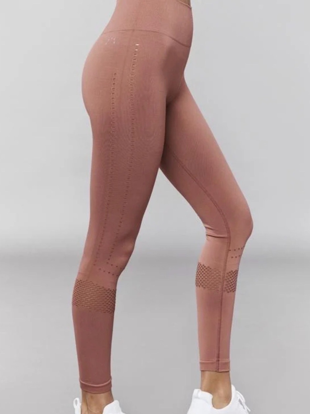 VARLEY Justin Legging purple sz Medium NWOT